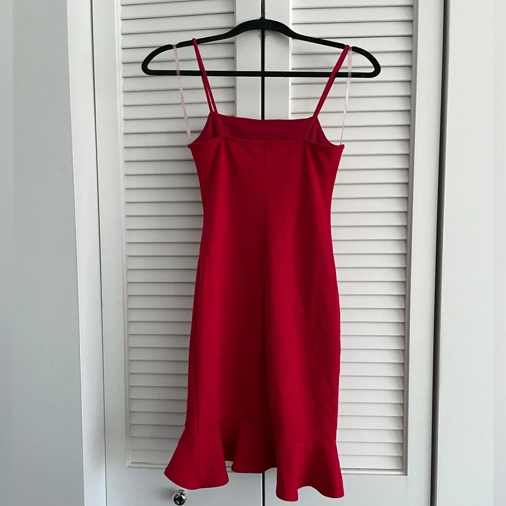 Sunset & Spring Ruffle-Hem Body-Con Dress - Picture 3 of 4